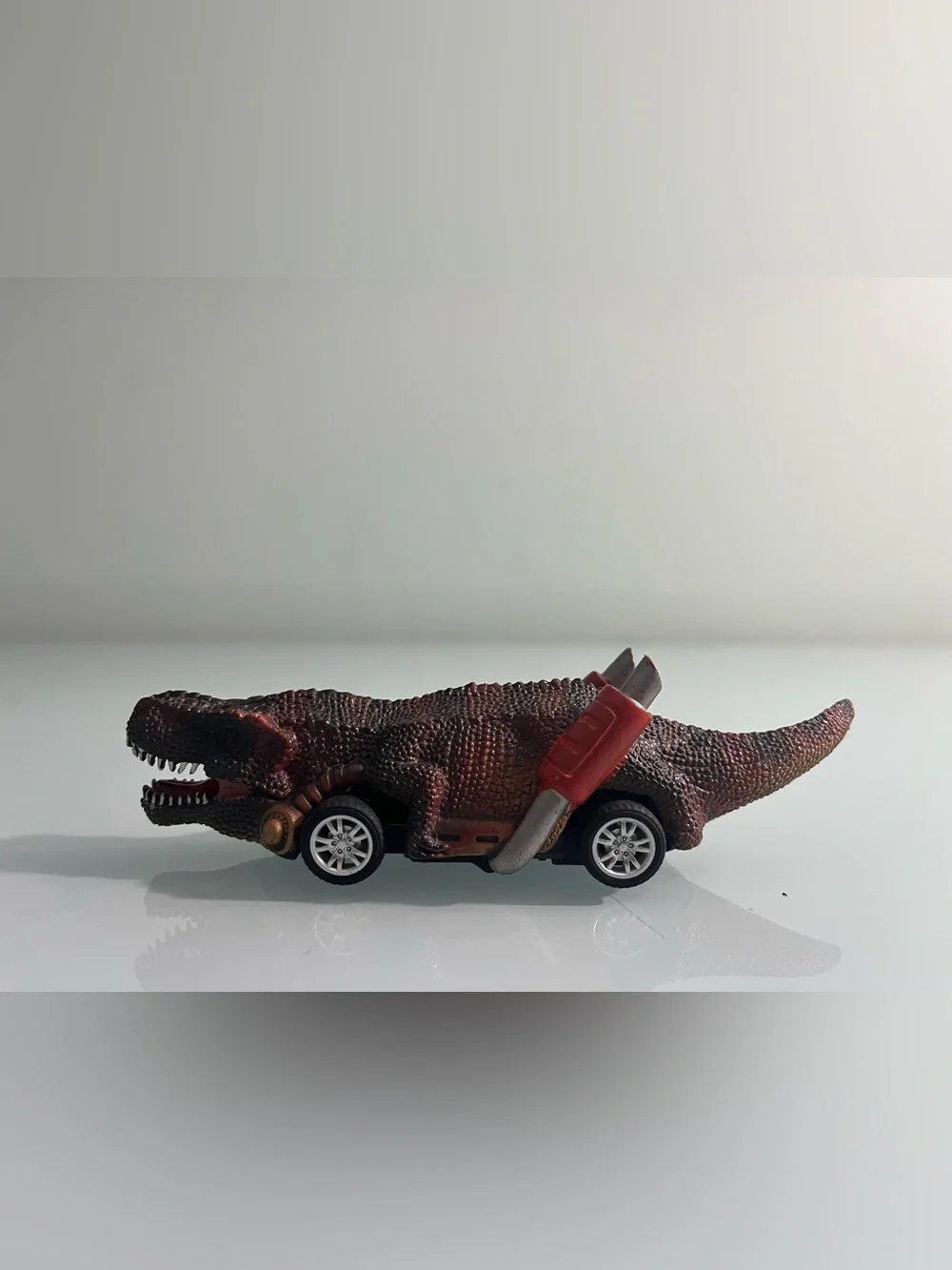 Dinobros pull back dinosaur cars